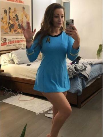 Амина
